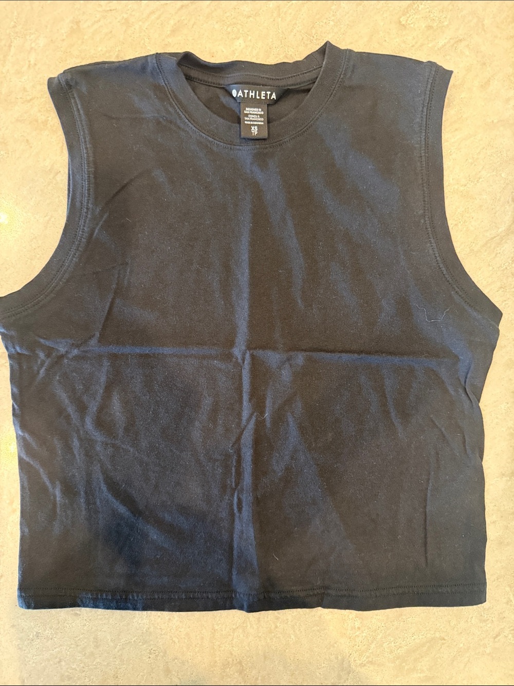Athleta Black Sleeveless Crop Top